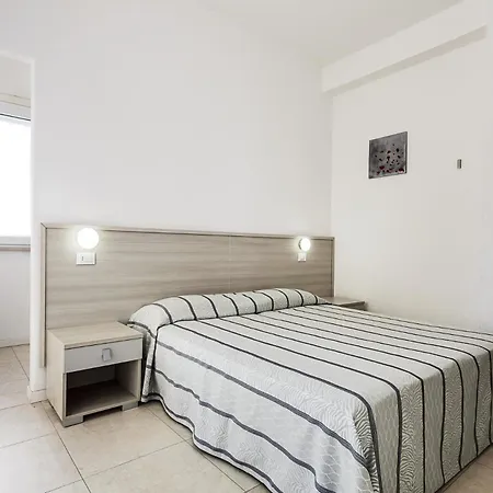 Blues Hotell 3*