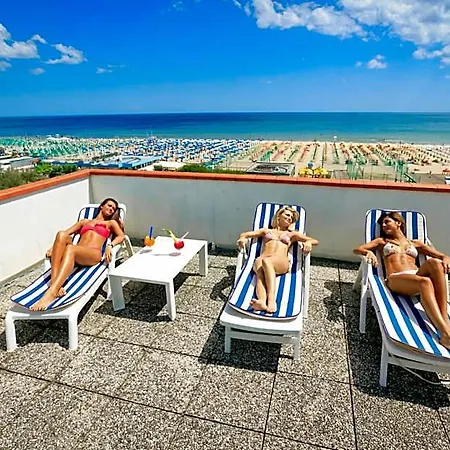 Blues Hotel 3*