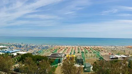 ホテル Blues チェルヴィア