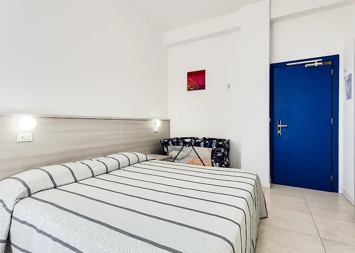 Hotel Blues 3*